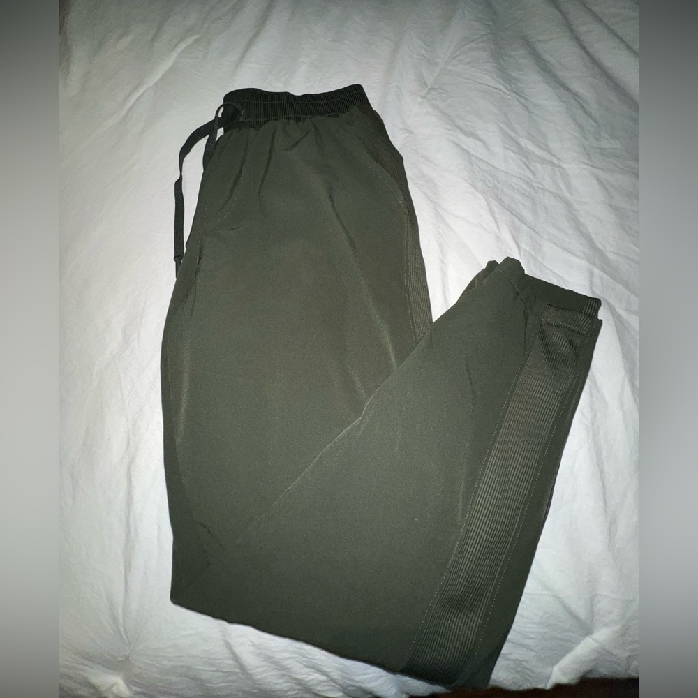 All in motion green joggers XS
